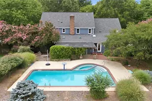 2403 Goldfield Ct, Greensboro, NC 27455 - Photo 3