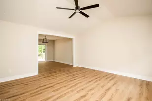 212 Koontz Ave, Thomasville, NC 27360 - Photo 3