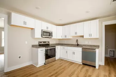 214 Koontz Avenue, Thomasville, NC 27360 - Photo 5