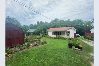 105 Spruce Street, Lexington, NC 27292 - Photo 13