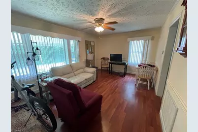 105 Spruce Street, Lexington, NC 27292 - Photo 3