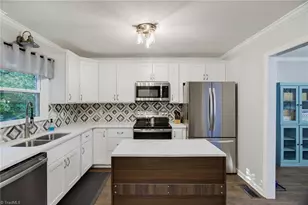 4110 Selda Dr, Winston-Salem, NC 27107 - Photo 9