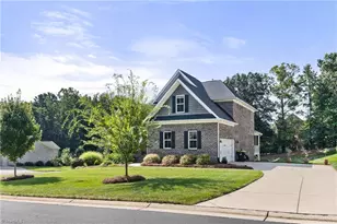 2748 Bartlett Ln, Clemmons, NC 27012 - Photo 5