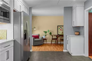 2704 Hill-N-Dale Dr, Greensboro, NC 27408 - Photo 13