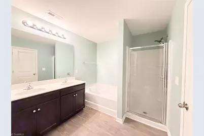1578 Zeverly Street, Winston-Salem, NC 27127 - Photo 9
