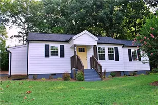 421 Webb St, Mebane, NC 27302 - Photo 1