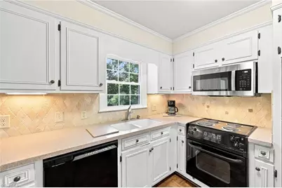 3822 Quail Run Lane, Burlington, NC 27215 - Photo 7