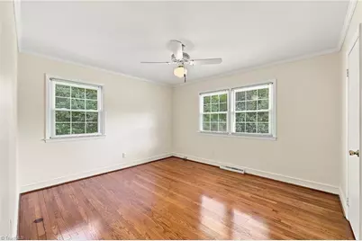 3822 Quail Run Lane, Burlington, NC 27215 - Photo 19