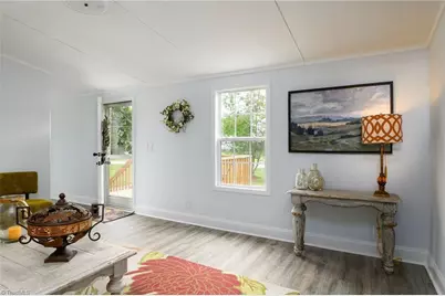 262 Glendale Avenue, Thomasville, NC 27360 - Photo 5
