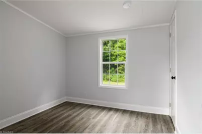 262 Glendale Avenue, Thomasville, NC 27360 - Photo 19