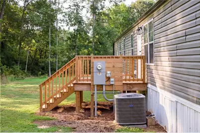 262 Glendale Avenue, Thomasville, NC 27360 - Photo 21