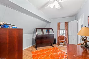 221 Woodrow Ave, High Point, NC 27262 - Photo 25