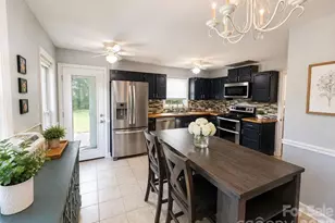 6127 Winview Heights St, Clemmons, NC 27012 - Photo 9