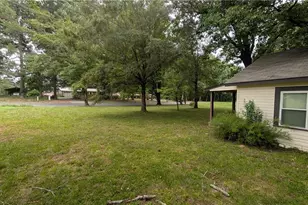 4323 Holly Spring Rd, Ramseur, NC 27316 - Photo 5