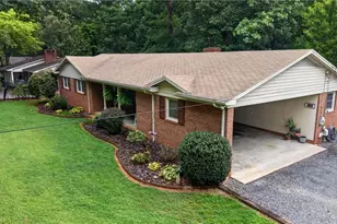 1949 Brook Dr, Asheboro, NC 27205 - Photo 3