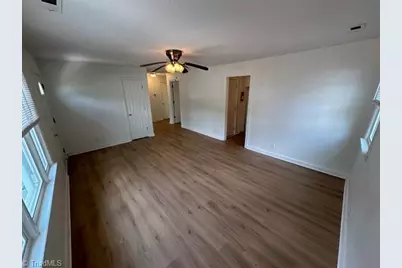 558 Kinard Drive, Winston-Salem, NC 27101 - Photo 7