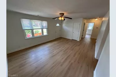 558 Kinard Drive, Winston-Salem, NC 27101 - Photo 5