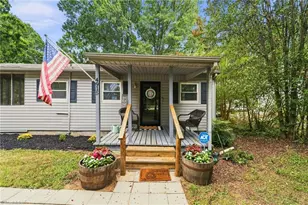 4915 Rhondan Rd, Summerfield, NC 27358 - Photo 5