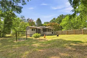 4915 Rhondan Rd, Summerfield, NC 27358 - Photo 31