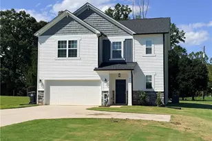 8117 Reynolda Rd, Pfafftown, NC 27040 - Photo 1