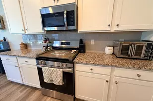 8117 Reynolda Rd, Pfafftown, NC 27040 - Photo 9