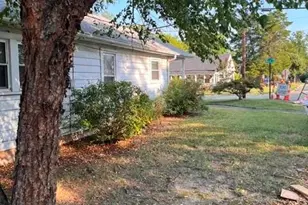 300 Ward St, Graham, NC 27253 - Photo 29