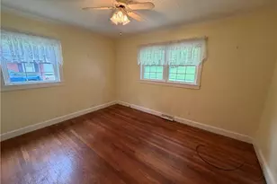 219 E Church St, Mount Airy, NC 27030 - Photo 17