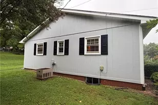 219 E Church St, Mount Airy, NC 27030 - Photo 21