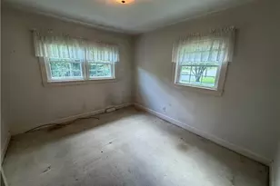 219 E Church St, Mount Airy, NC 27030 - Photo 13