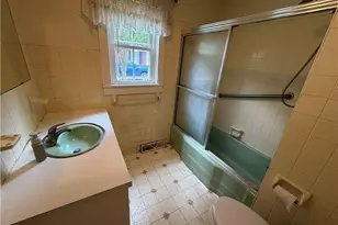 219 E Church St, Mount Airy, NC 27030 - Photo 15