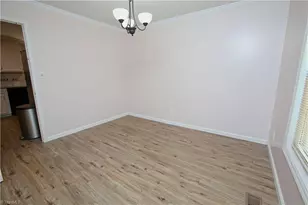 7007 Taunton Dr, Greensboro, NC 27410 - Photo 5