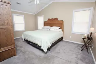 7007 Taunton Dr, Greensboro, NC 27410 - Photo 9