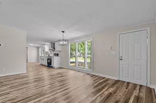 5503 Bridgeview Dr, Greensboro, NC 27406 - Photo 7