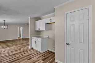5503 Bridgeview Dr, Greensboro, NC 27406 - Photo 13