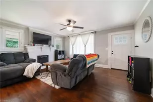 431 Stratton Ave, Winston-Salem, NC 27101 - Photo 9