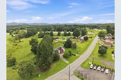 4105 Boone Trail, North Wilkesboro, NC 28659 - Photo 47