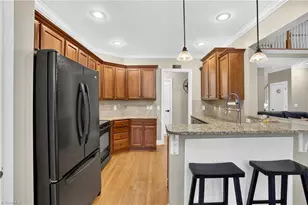8915 Grv Pk Dr, Oak Ridge, NC 27310 - Photo 13