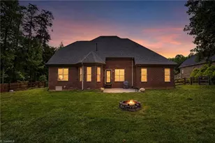 8915 Grv Pk Dr, Oak Ridge, NC 27310 - Photo 35