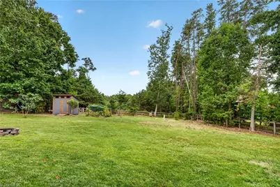8915 Grove Park Drive, Oak Ridge, NC 27310 - Photo 37