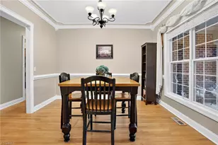 8915 Grv Pk Dr, Oak Ridge, NC 27310 - Photo 5