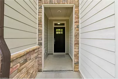 605 Newlyn Drive, Raleigh, NC 27606 - Photo 5