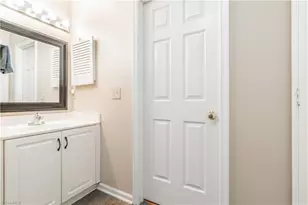 4900 Tamaron Dr, Greensboro, NC 27410 - Photo 37