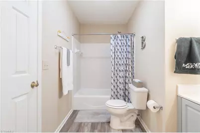 4900 Tamaron Drive, Greensboro, NC 27410 - Photo 37