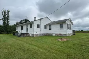 1100 Ben Smith Rd, Siler City, NC 27344 - Photo 3