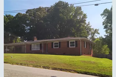 607 Duke Street, Thomasville, NC 27360 - Photo 3