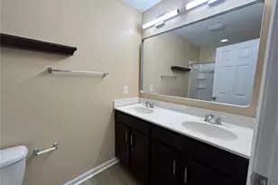 312 Robyns Gln Cir, Greensboro, NC 27409 - Photo 15