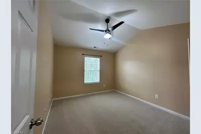 312 Robyns Glen Circle, Greensboro, NC 27409 - Photo 23