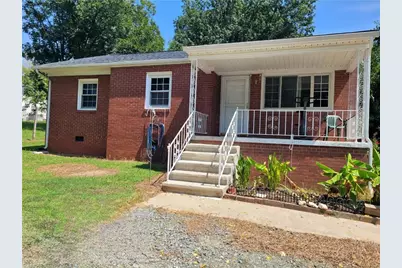 416 Cross Street, Burlington, NC 27217 - Photo 1