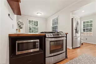 1824 Colonial Ave, Greensboro, NC 27408 - Photo 13