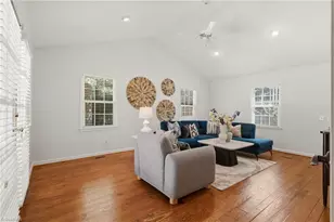 1824 Colonial Ave, Greensboro, NC 27408 - Photo 17